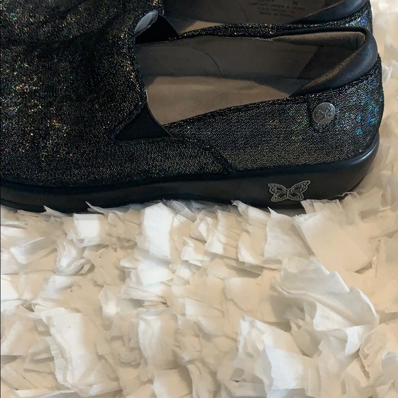 Algeria Slip On - Picture 5 of 7